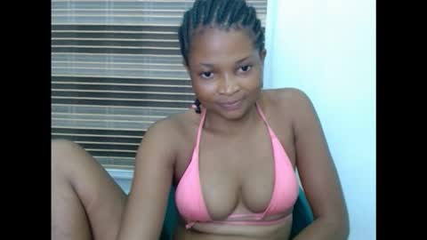 plumnjuicyx online show from November 24, 12:20 am