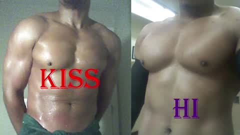 StraightPlush online show from March 18, 2:39 am