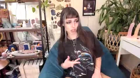 Goddess Pluto online show from February 13, 9:51 pm