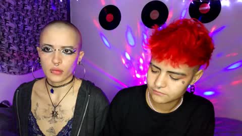   online show from December 24, 6:33 am