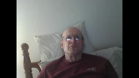 Snapshot of pmb11 chatting on September 23, 4:50 am trek 11 online show from September 23, 4:50 am