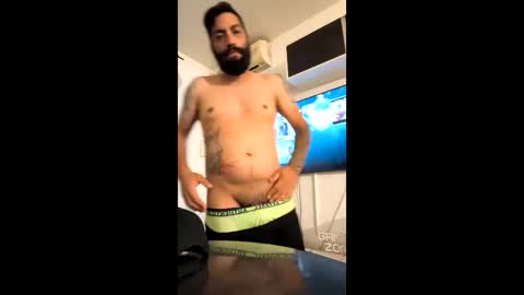 pmgaitan1986 online show from April 9, 12:47 am