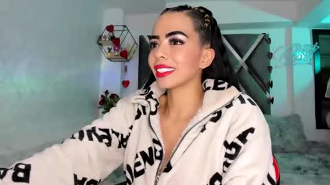 Snapshot of pocahontasweetss chatting on February 21, 10:17 am I dream of having many followers online show from February 21, 10:17 am