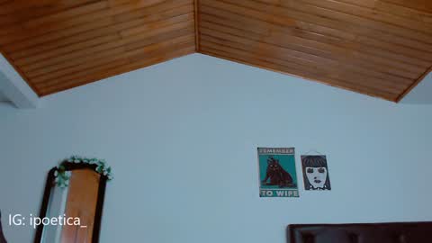 IG ipoetica  online show from December 29, 11:08 pm