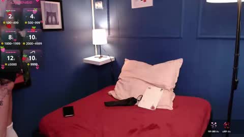  Luna  online show from March 5, 4:35 pm