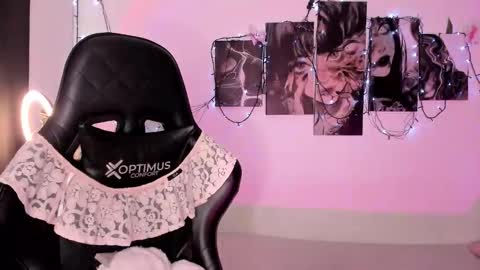 Willow                      Hours 12pm to 630pm Colombian time FRIDAY AND SUNDAY FREE DAYS online show from September 9, 6:08 pm