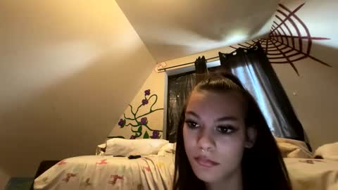 Poisxn online show from November 24, 4:49 pm