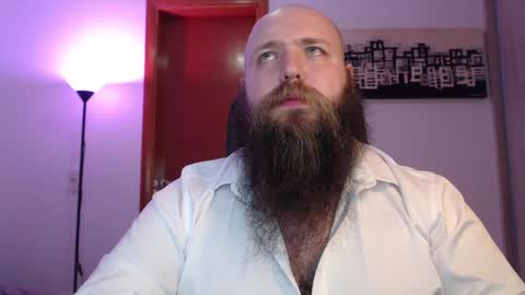 Bear online show from March 11, 5:35 am