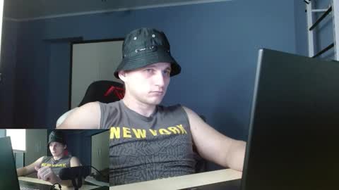 Poliglotjoe2 online show from February 16, 9:35 pm