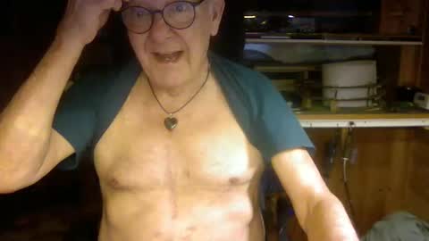 pomme1949 online show from March 2, 1:40 pm