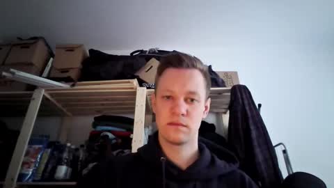 pommesmiteiscreme online show from April 8, 4:43 pm