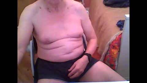 ponton072 online show from March 15, 2:20 pm