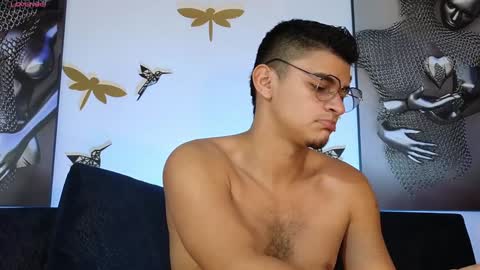    online show from December 3, 8:01 pm