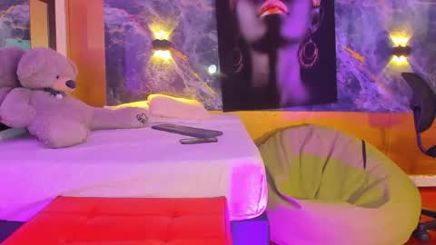 pool  online show from October 23, 6:31 pm