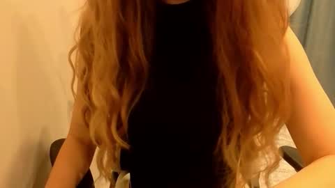 April online show from October 4, 6:39 pm