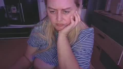 MelissOfficial online show from January 26, 8:34 pm