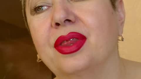 LADY POSH online show from February 26, 9:53 pm