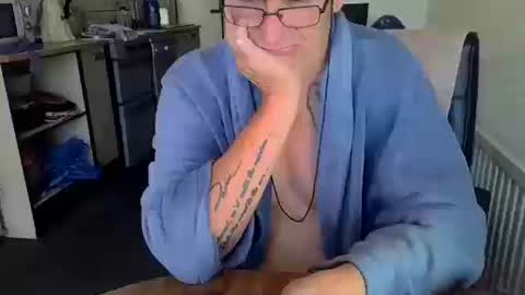 poshman65 online show from September 22, 9:13 am