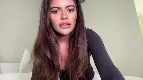 Selena online show from May 21, 11:11 pm