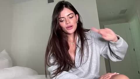 Selena online show from May 28, 11:14 pm