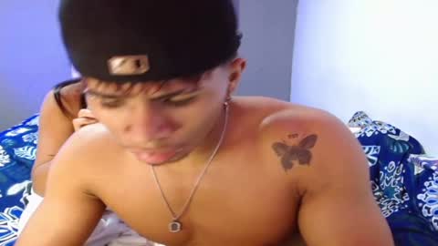 ALEX Y ALEXA online show from February 11, 4:44 am