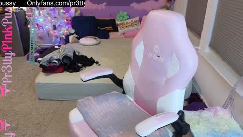 Snapshot of pr3ttyp1nkpussy chatting on January 3, 2:54 am Evangeline Eva Darling online show from January 3, 2:54 am