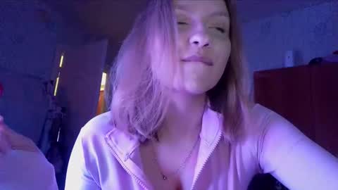 pr_in_cess_ online show from September 12, 10:12 pm