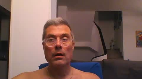prendimisubito online show from July 30, 9:37 pm