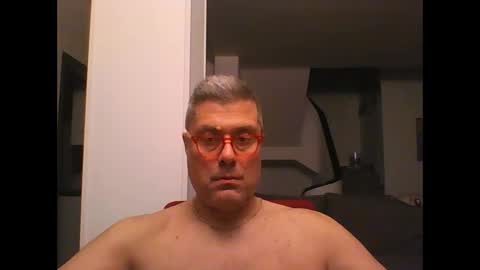 prendimisubito online show from December 3, 1:26 am