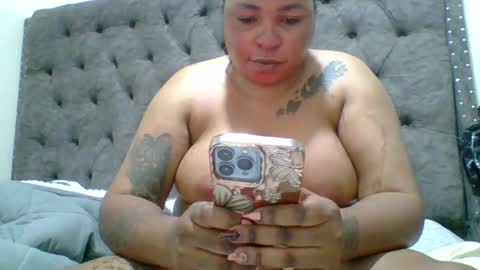 pretty1_lioness online show from June 16, 8:57 pm