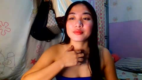 pretty_am online show from November 26, 3:09 pm