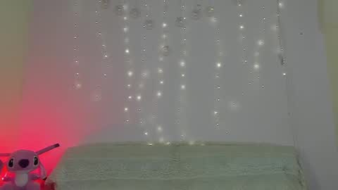 pretty_and_strong online show from October 13, 1:40 am