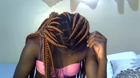 pretty_daniella online show from March 12, 9:55 am