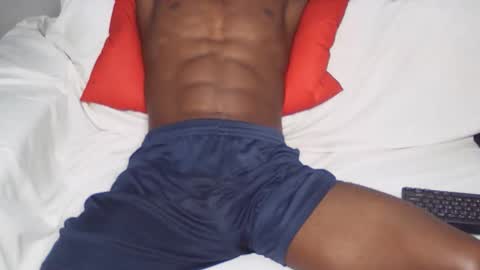 Pretty dollx01 online show from April 2, 11:33 pm