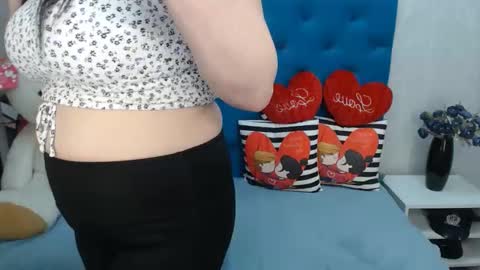 pretty_malika online show from February 14, 11:53 am