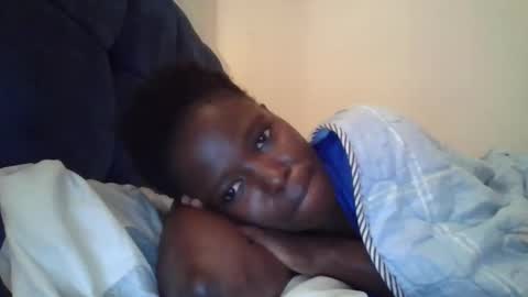 Snapshot of pretty_petite_ebony chatting on October 26, 1:45 pm pretty_petite_ebony online show from October 26, 1:45 pm