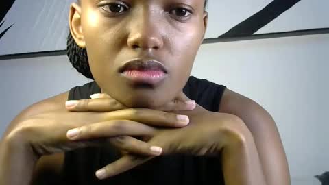 Pretty doll online show from March 29, 7:48 pm