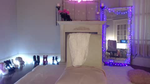 Pretty Sara online show from October 1, 1:16 am