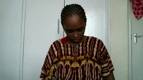 zii online show from October 7, 10:33 am