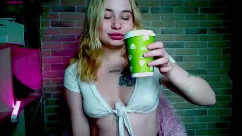 Alice online show from December 29, 6:14 am