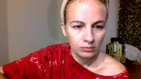 Missy  Jack online show from January 15, 8:50 pm