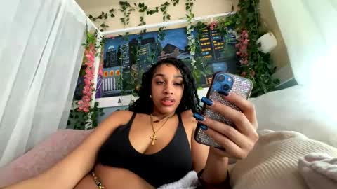 prettyblackgal online show from February 22, 9:17 pm