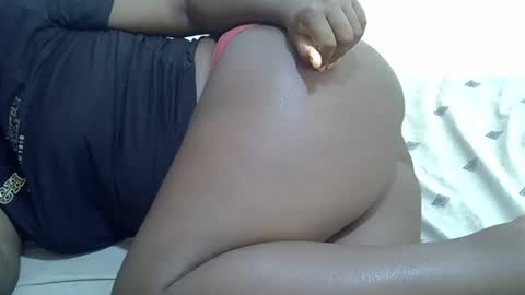 prettybooty1 online show from November 13, 7:44 am