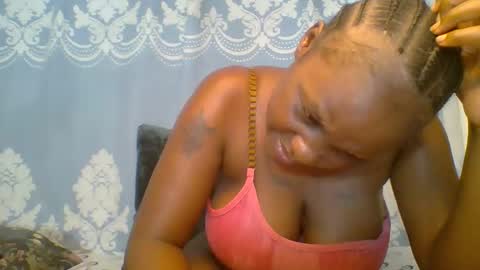 SHANIA online show from January 14, 9:01 pm