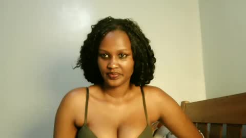 prettykeilaa online show from July 14, 11:37 am