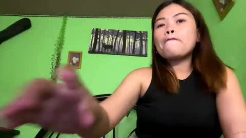 prettymae756493 online show from April 14, 11:13 am