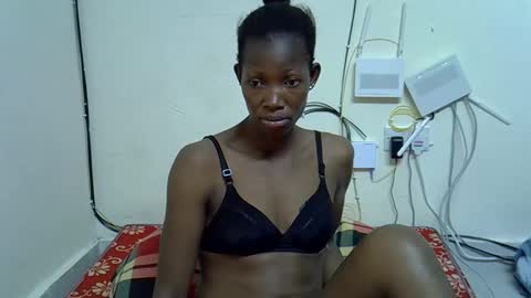 Pretty Queen online show from November 3, 5:47 pm