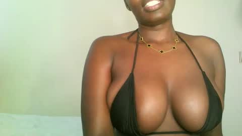 prettyvishy online show from February 26, 5:57 am