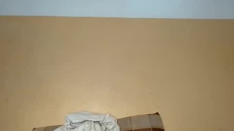 prettyzuzu online show from December 15, 7:37 am