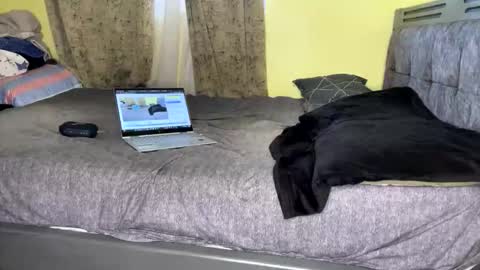 pricky375313 online show from May 23, 2:24 pm